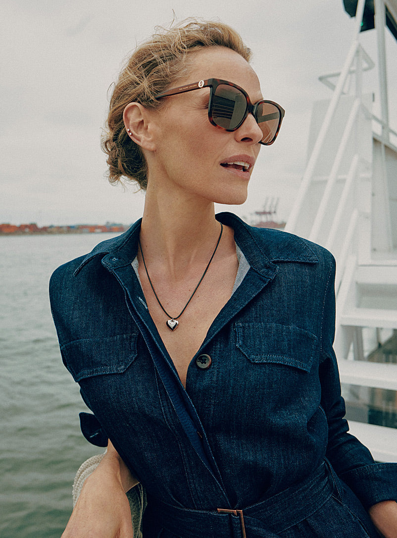 Marc Jacobs Sunglasses: The Chicest Way to Own the Sun