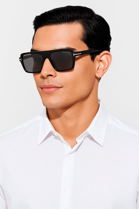 TOM FORDTom Ford Vincent FT1176/S 01A 56 – Black Acetate Pilot Sunglasses, 56 mm Grey Smoke Lenses, UV400 ProtectionEYEWEAREcecile