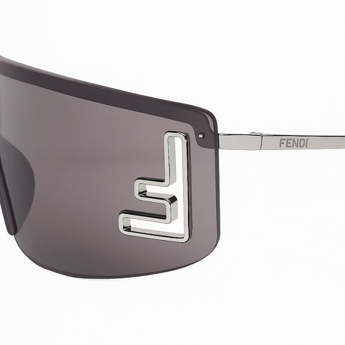 FENDIFendi FE40168U Shield Sunglasses – Silver Metal Frame, Mirrored Lens, 00‑135 mmEYEWEAREcecile