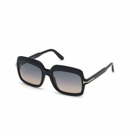 Lunettes de soleil Tom Ford FT0688 01B pour femme - monture noire, verres fumés dégradés