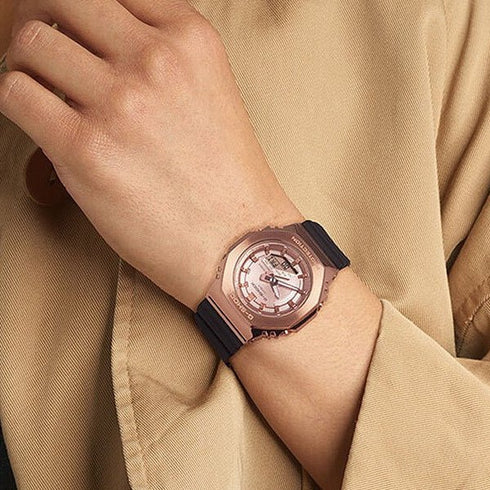 CASIO G - SHOCKCasio G - SHOCK GM - S2100PG - 1A4ER Women's Analog - Digital Watch – Metal - Clad Octagonal Design, Pink Gold IP Bezel, 200M Water ResistanceWATCHESEcecile