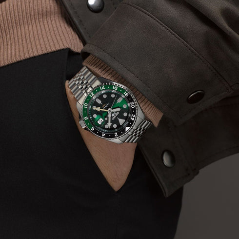 SEIKOSeiko 5 Sports SSK035K1 Automatic GMT Men's Watch - Green Dial, Steel BraceletWATCHESEcecile