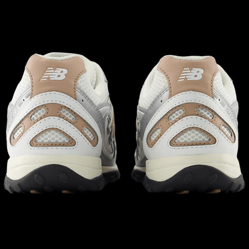 New Balance 204 L Argent Métallisé Femme