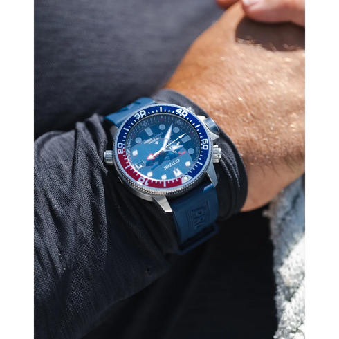 Reloj Citizen BN2038-01L Promaster Aqualand Eco-Drive Diver 200M para hombre, esfera azul, correa de poliuretano azul