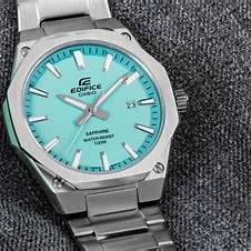Casio Edifice EFR-S108D-2BVUEF Herrenuhr - Türkisfarbenes Zifferblatt, Edelstahlband