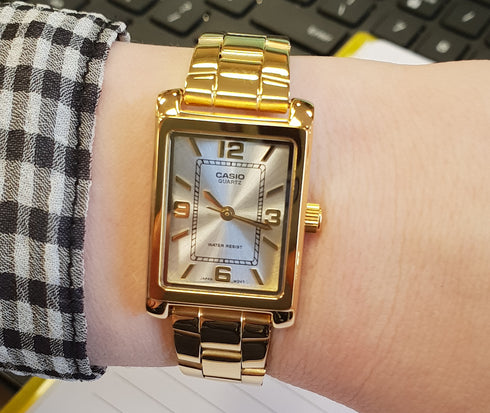 CASIO & VINTAGECasio LTP - 1234PG - 7AEG Women's Quartz Watch - Gold - Tone, Rectangular DialWATCHESEcecile