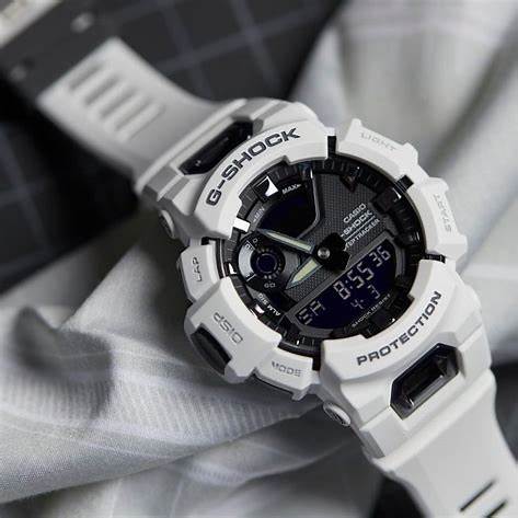 CASIO G - SHOCKCasio G - SHOCK GBA - 900 - 7AER Men's Analog - Digital Watch – White Resin Band, Bluetooth, Step TrackerWATCHESEcecile