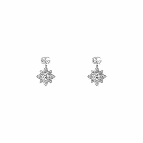 Gucci YBD702390002 Boucles d'oreilles en or blanc 18 carats en forme de cœur imbriqué