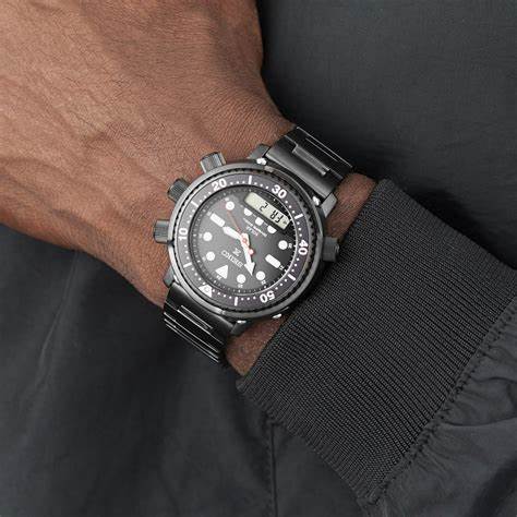 Seiko SNJ037P1 Reloj de buceo Prospex Solar para hombre - Esfera negra, Acero inoxidable negro