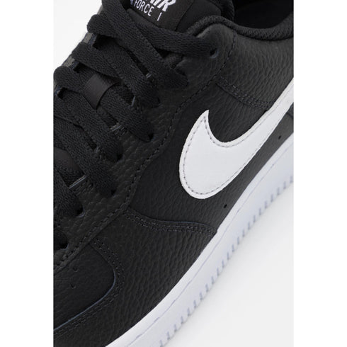 Nike Air Force 1 07 Noir Blanc Femmes