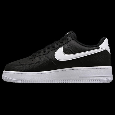 Nike Air Force 1 07 Noir Blanc Hommes