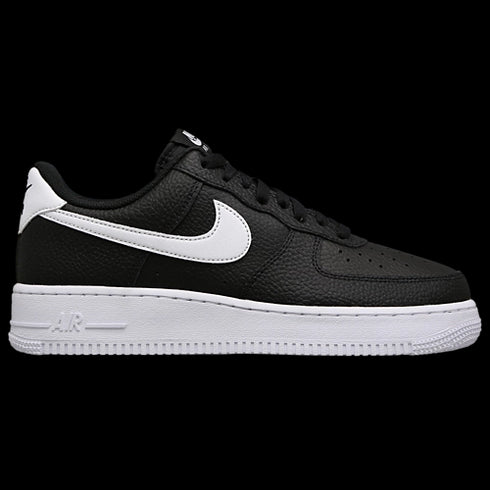 Nike Air Force 1 07 Noir Blanc Hommes