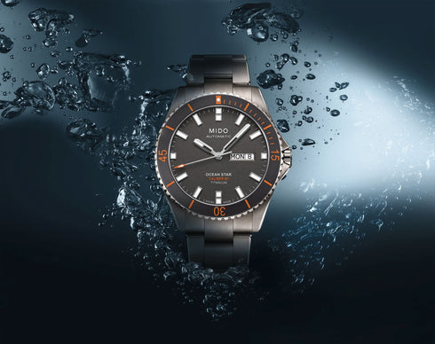 Mido Ocean Star 200 M026.430.44.061.00 Montre automatique pour hommes - cadran gris, bracelet en titane