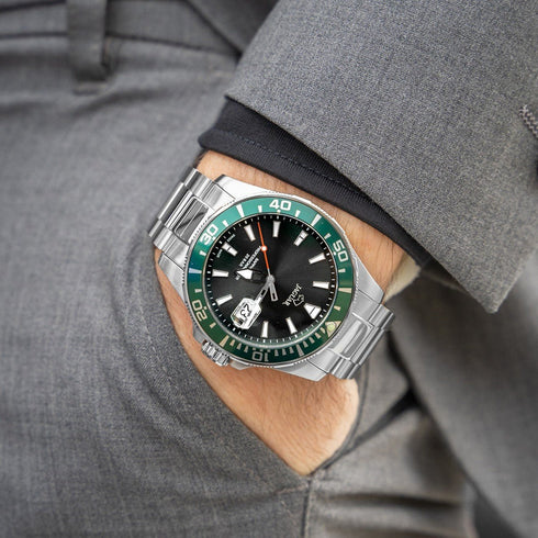 JAGUARJaguar Men's Swiss Quartz Professional Diver Watch - Model J860/H, Stainless Steel CaseWATCHESEcecile