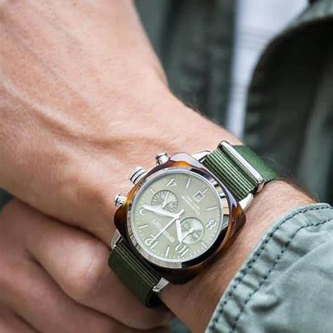 BRISTONBriston Clubmaster Classic Chronograph 40mm Gold Acetate Green Dial Green NATO Strap 19140.PYA.T.26.NOLWATCHESEcecile
