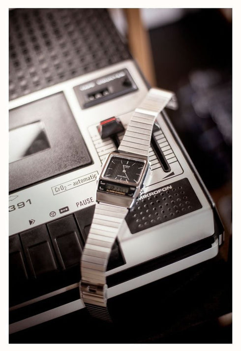 CASIO & VINTAGECasio AQ - 800E - 1AEF Men's Analog - Digital Watch - Black Dial, Stainless Steel BraceletWATCHESEcecile
