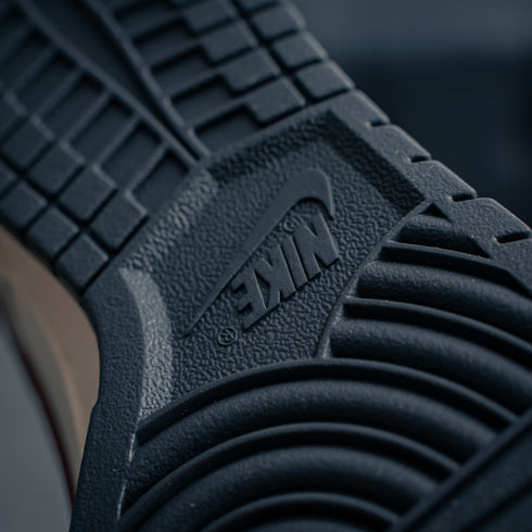 Nike Dunk Low Dark Pony Soft Pearl Homme