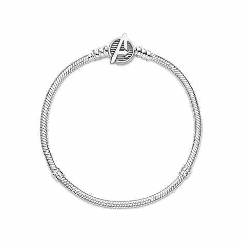 PANDORAPandora 590784C00 - 17 Marvel The Avengers Logo Clasp Snake Chain Bracelet - Sterling Silver, 17 cmBIJOUXEcecile