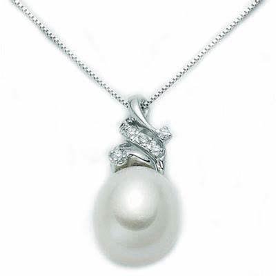 MILUNAMiluna PCL3868 Women's Pearl Necklace – 18K White Gold, Freshwater Cultured Pearls, Elegant Italian DesignJEWELRYEcecile