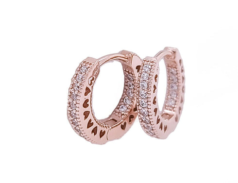 Pandora 286317C01 Pendientes de aro con pavé de corazones - bañados en oro rosa de 14k con circonita cúbica