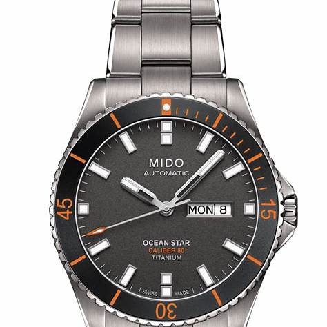 Mido Ocean Star 200 M026.430.44.061.00 Montre automatique pour hommes - cadran gris, bracelet en titane