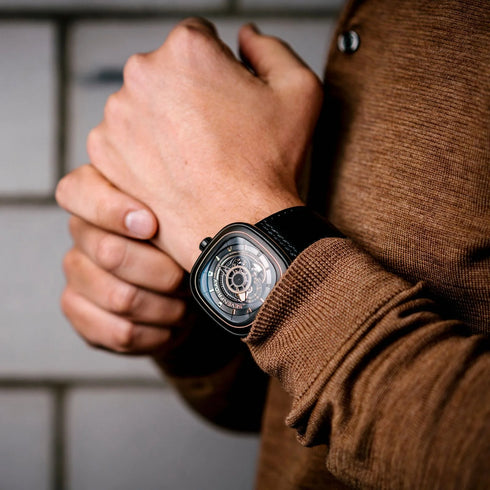 SEVENFRIDAY SF-P2B/02 “P-Series” – 47 mm Gun-Metal PVD, Gold Accents