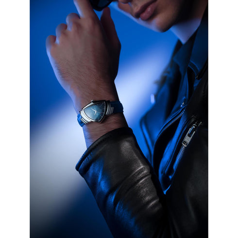 Hamilton Ventura Quartz H24411942 - 32.3mm x 50.3mm Edelstahlgehäuse, blaues Zifferblatt, blaues Alcantara-Armband
