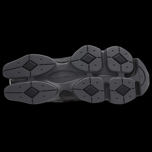 New Balance 9060 Gris foncé Noir Femme