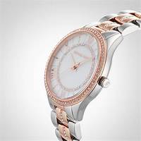 Michael Kors MK3979 Reloj Lauryn de mujer en acero inoxidable bicolor con detalles de cristal