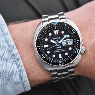Reloj de buceo automático Seiko Prospex SRPG19K1 PADI King Turtle - Esfera negra, Brazalete de acero inoxidable