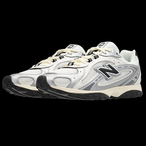 New Balance 204 L Gris Argenté Femme