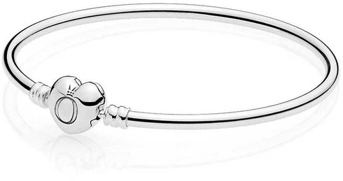PANDORAPandora Moments 596268 - 17 Sterling Silver Bangle Bracelet with Heart Clasp - 17cmBIJOUXEcecile
