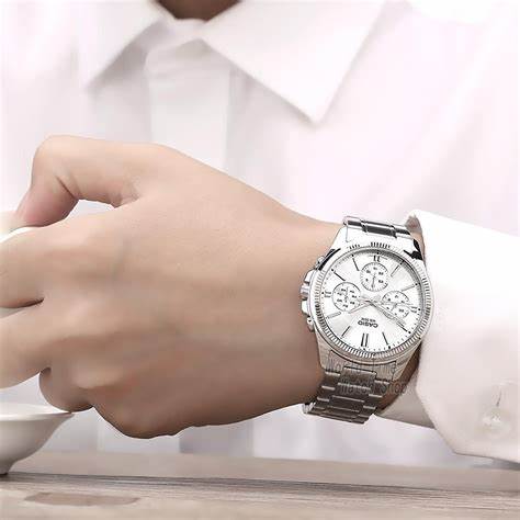 CASIO & VINTAGECasio MTP - 1375D - 7AVDF Men's Analog Watch – White Dial, Stainless Steel Bracelet, Day - Date DisplayWATCHESEcecile