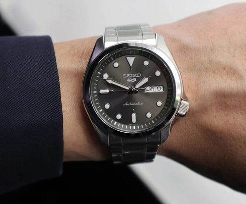 SEIKOSeiko 5 Sports SRPE51K1 40mm Men's Automatic Watch - Grey Dial, Stainless Steel BraceletWATCHESEcecile