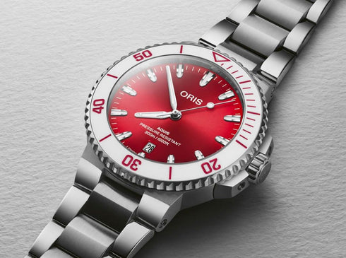 Oris Aquis Date Calibro 400 43,5 mm Orologio da uomo - Quadrante bordeaux, riserva di carica di 5 giorni, 300M WR