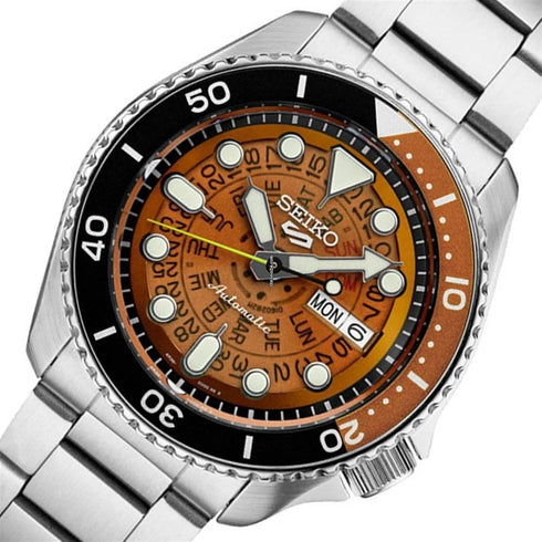 Seiko 5 Sports SRPJ47K1 'Time Sonar' Automatikuhr - 42,5 mm Edelstahl, transparentes Zifferblatt in Orange