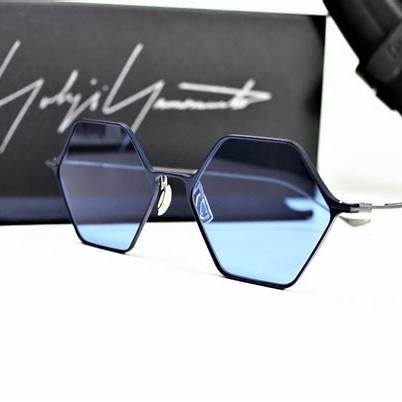 Yohji Yamamoto YY7035 609 Women's Black Hexagonal Sunglasses - Blue Lenses