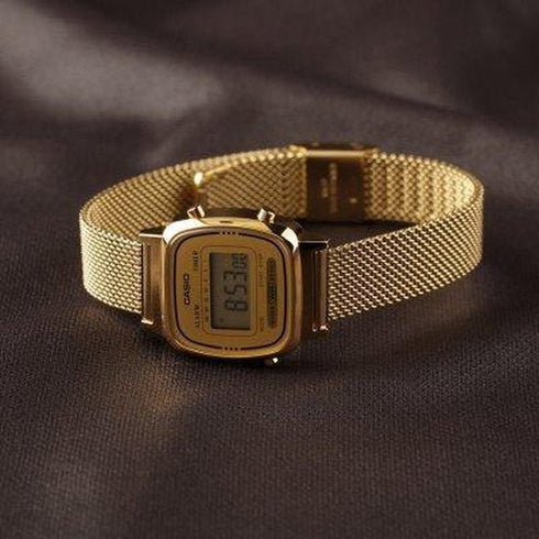 CASIO & VINTAGECasio LA670WEMY - 9EF Women's Digital Watch - Gold - Tone, Mesh BandWATCHESEcecile