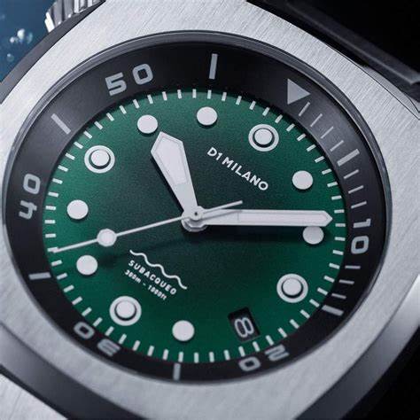 D1 MILANOD1 Milano Subacqueo DVRJ03 - 43.5mm Stainless Steel, Deep Green Dial, Automatic Diver's WatchWATCHESEcecile
