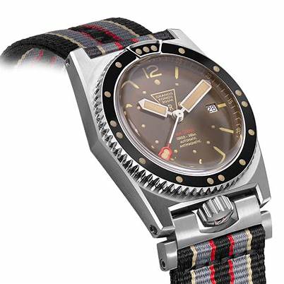 ZRC 1904 GENEVEZRC Grands Fonds 300 1964 Spirit GF41218 - 41.5mm Stainless Steel, Brown Dial, NATO StraWATCHESEcecile
