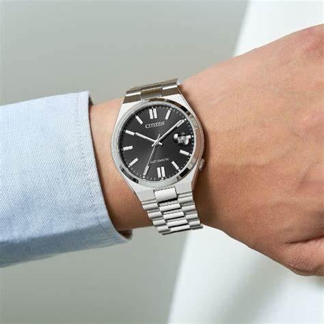 Citizen Mod. Citizen NJ0150-81E Reloj automático Tsuyosa para hombre, esfera negra, brazalete de acero inoxidable automático - Negro