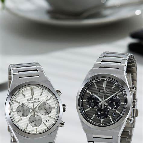 SEIKOSeiko SSB455P1 Men's Chronograph Watch, Grey Dial, Stainless Steel BraceletWATCHESEcecile