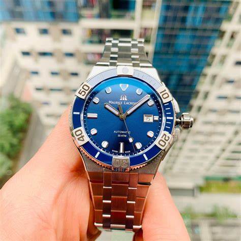 Montre Maurice Lacroix AI6058-SS002-430-2 Hommes Aikon Venturer 43mm, cadran bleu, bracelet en acier inoxydable