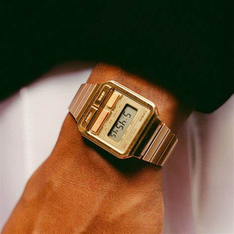 Orologio digitale vintage Casio A120WEG-9AEF, cinturino in acciaio inossidabile color oro