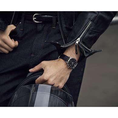 Orologio automatico da uomo Bulova Hudson 96B441 - Cassa in acciaio inossidabile da 39 mm, quadrante nero, cinturino in pelle nera