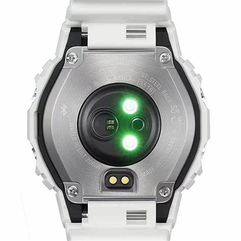 Casio G-Shock DW-H5600-7ER Reloj digital para hombre, correa de resina blanca, pulsómetro