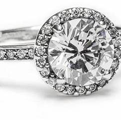 Pandora 196250CZ-50 Anillo Halo Destello Redondo - Plata de Ley, Tamaño 50