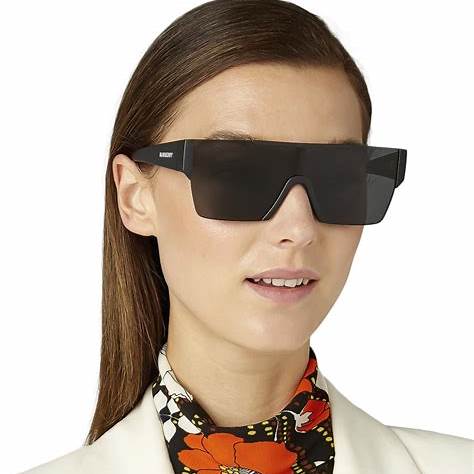 Burberry BE4291 3464/87 Unisex Sunglasses - Black Frame, Gray Lenses
