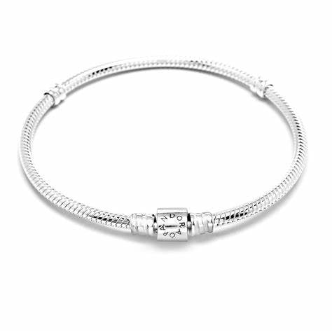 PANDORAPandora 598816C00 - 18 Moments Barrel Clasp Snake Chain Bracelet - Sterling Silver, 18 cmBIJOUXEcecile