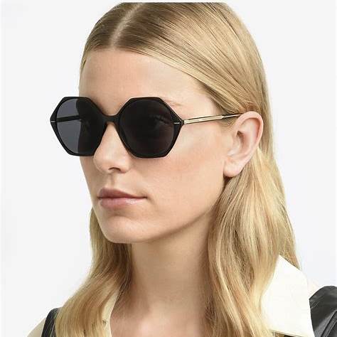 BOSS 1585/S 7C5-IR Women's Geometric Sunglasses - Black Frame, Grey Lenses